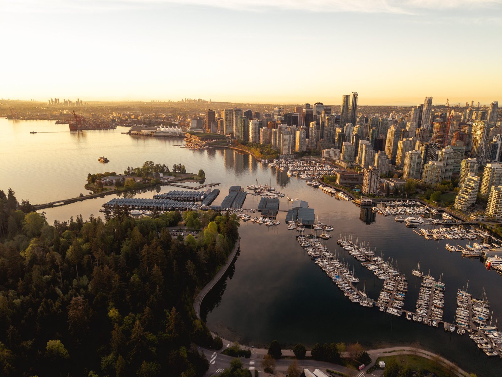 Vancouver aerial drone photography by Roberto Florencio