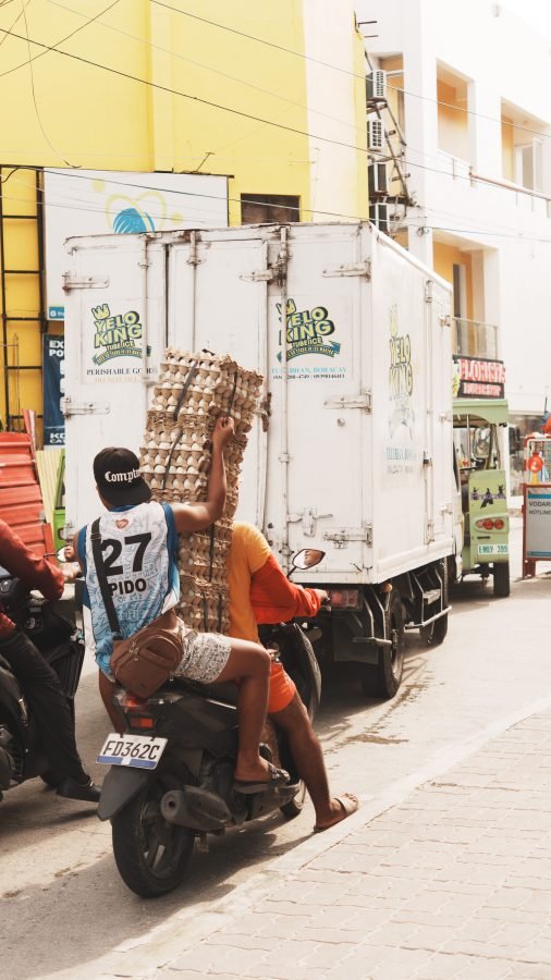 Island Hopping — photograph by Roberto Florencio